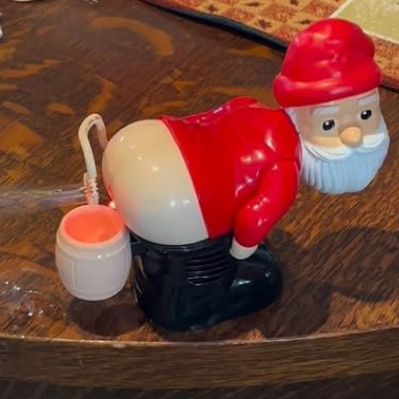 BlowSanta, hračka na bubliny s motivem Santa Clause - Image 10