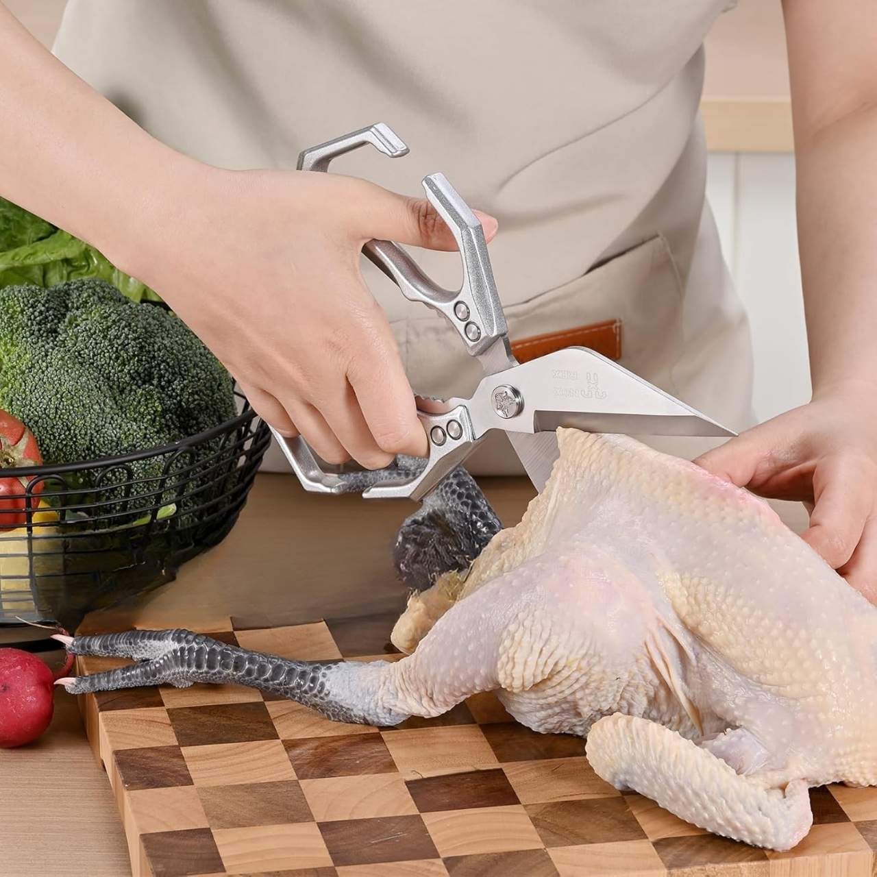 Jeden nástroj místo několika kuchyňských pomůcek