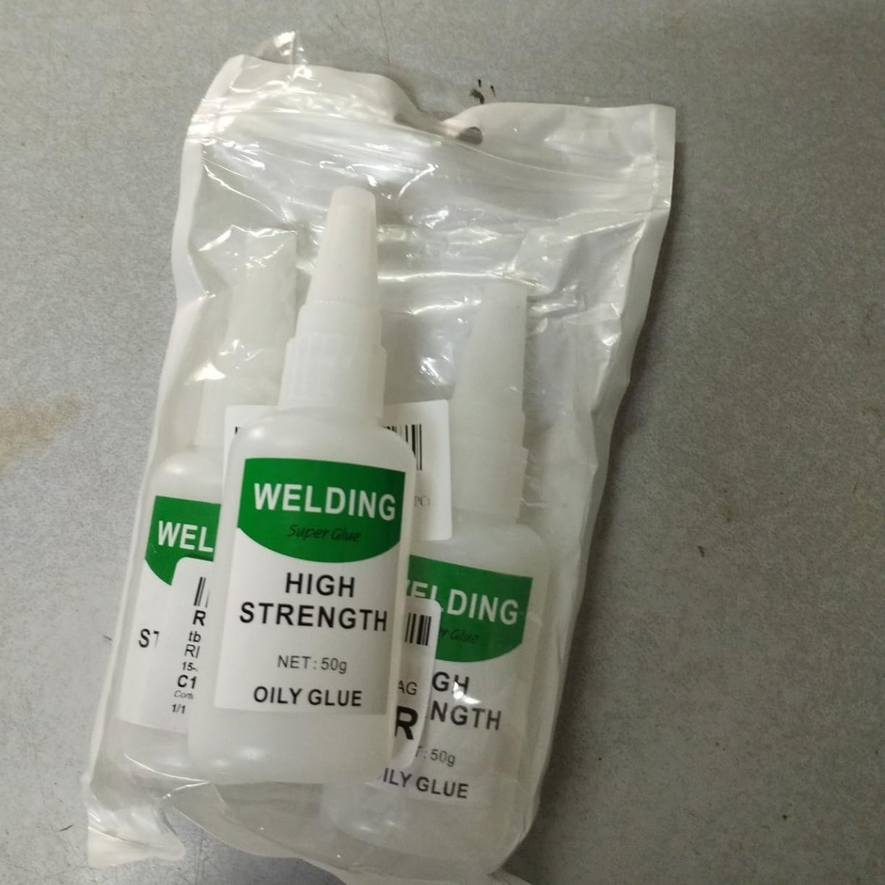 OilyGlue, rychlé a silné lepidlo pro všechno - Image 13