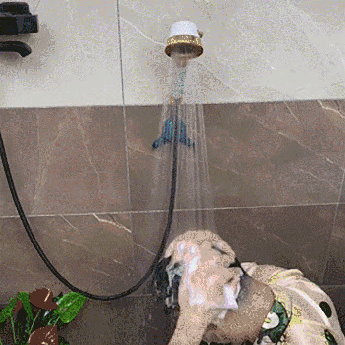 ShowerRack, držák sprchové hlavy s přidanými háčky na zavěšení - video