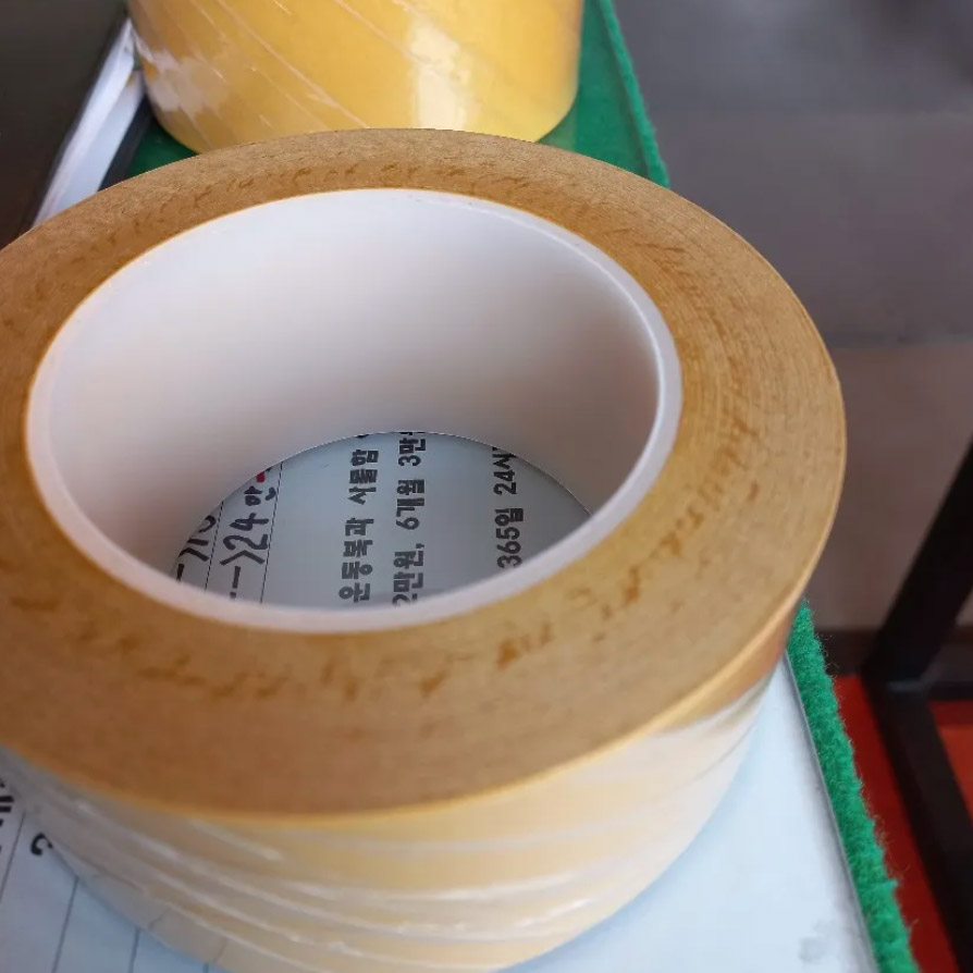StrongTape, silná oboustranná lepicí páska (průměr 5 cm) - Image 9